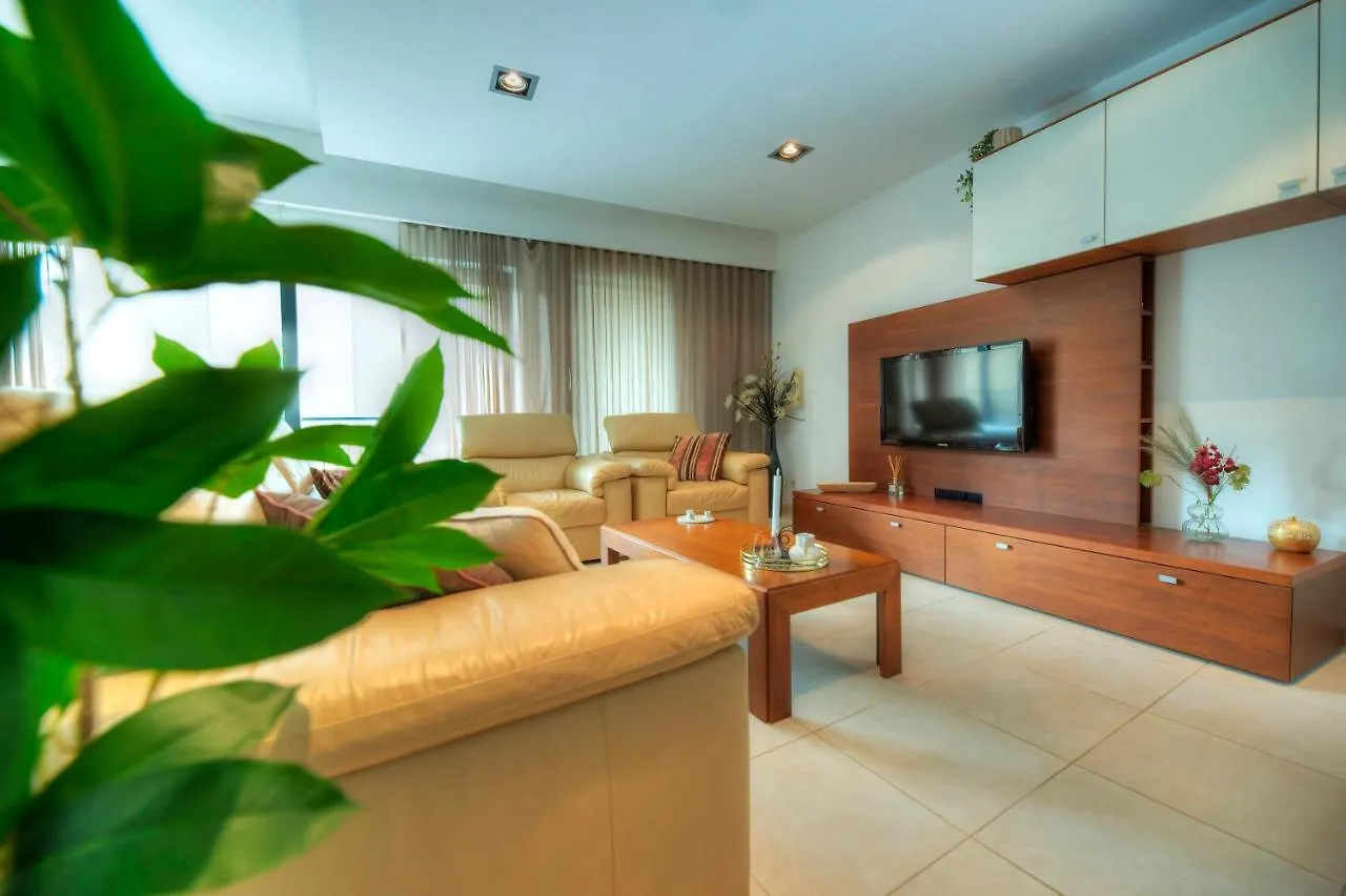 Apartment Spacious & Inviting 3 Bedroom Flat, Balcony Wpac1-1 Saint Julian's