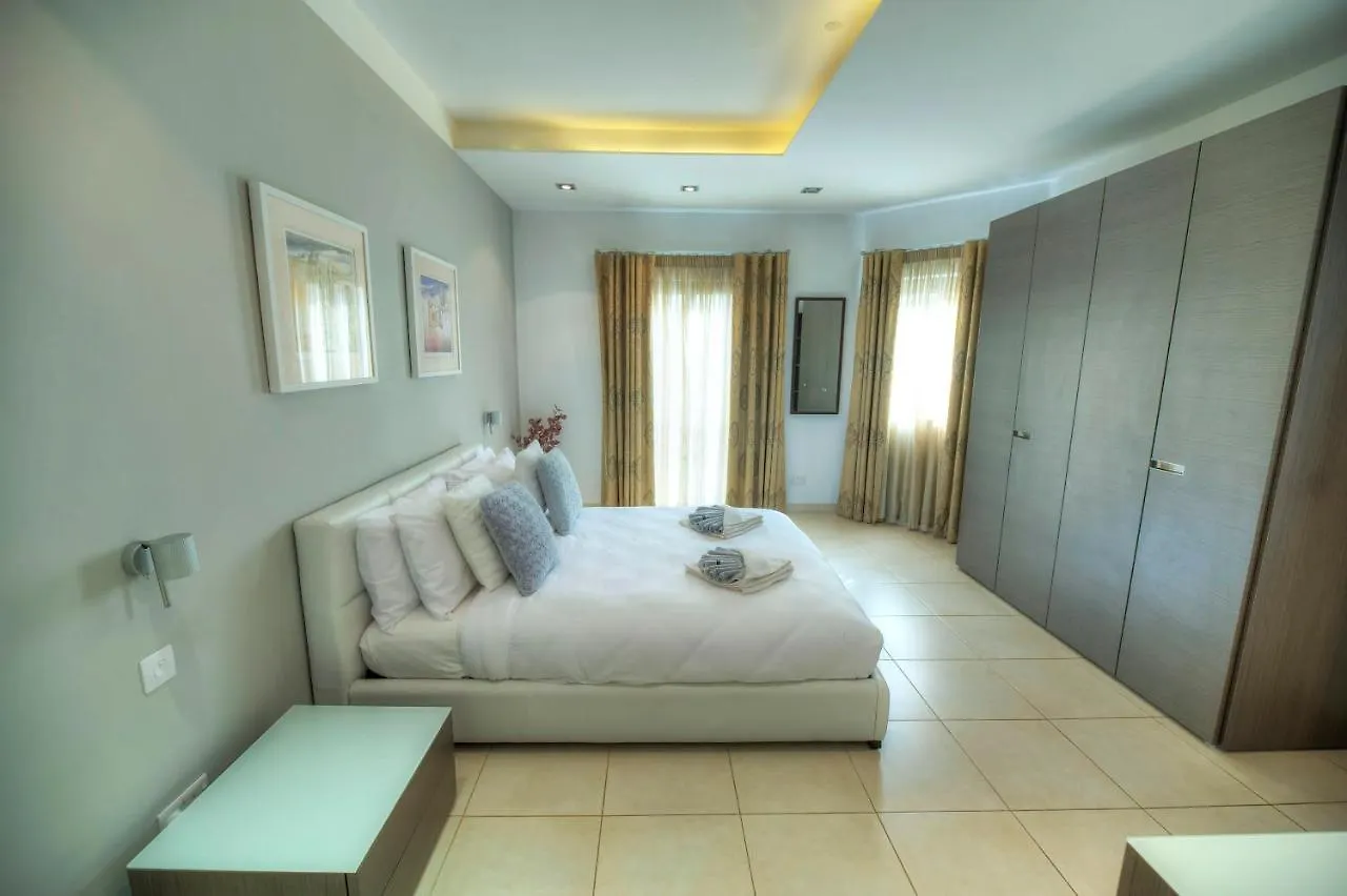 Spacious & Inviting 3 Bedroom Flat, Balcony Wpac1-1 Saint Julian's 0*,  Malta