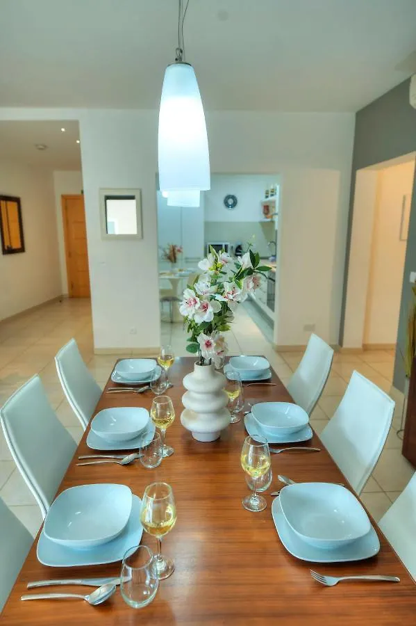 Spacious & Inviting 3 Bedroom Flat, Balcony Wpac1-1 Saint Julian's 0*,  Malta