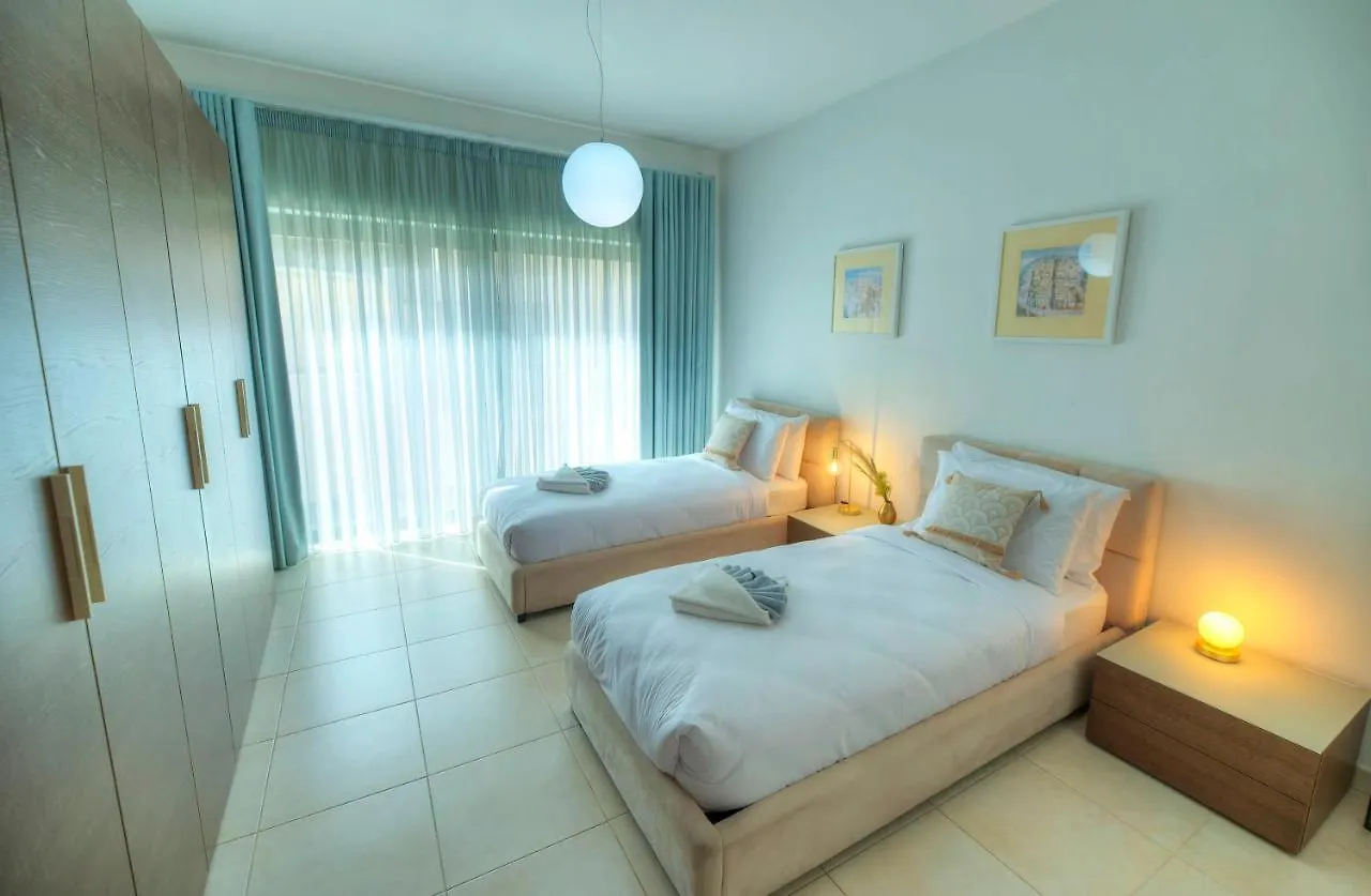 Apartment Spacious & Inviting 3 Bedroom Flat, Balcony Wpac1-1 Saint Julian's Malta