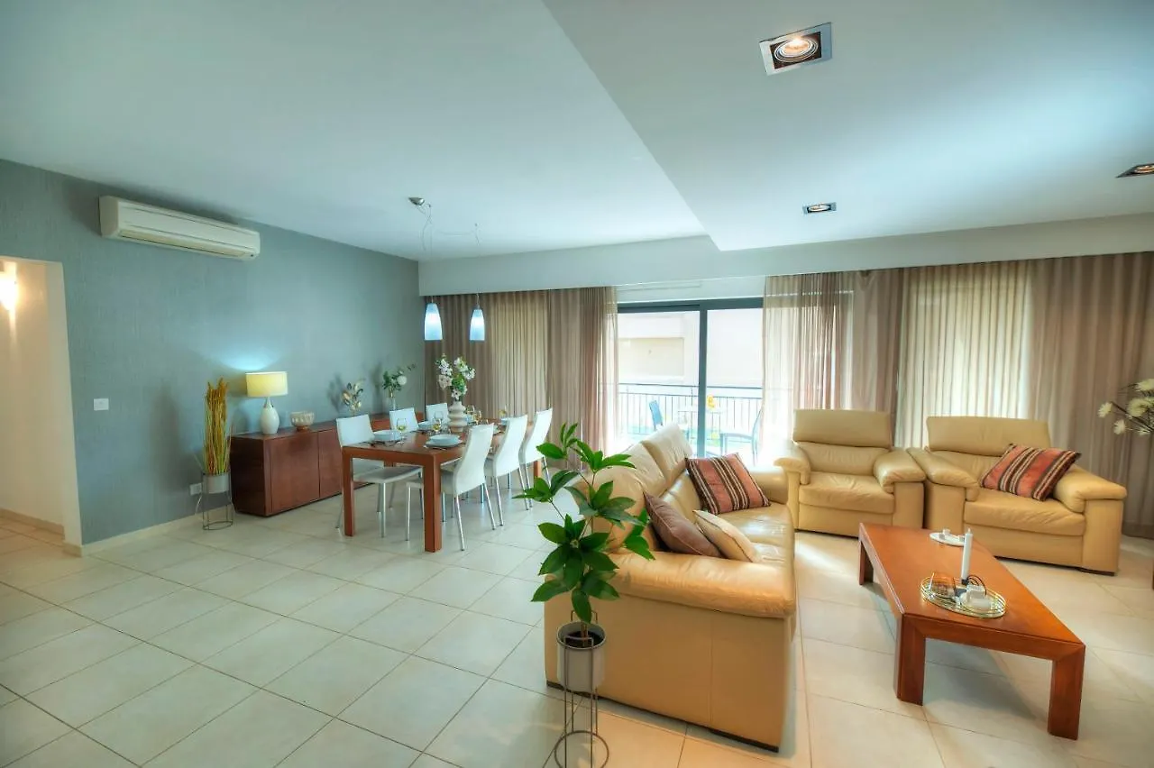 Apartment Spacious & Inviting 3 Bedroom Flat, Balcony Wpac1-1 Saint Julian's