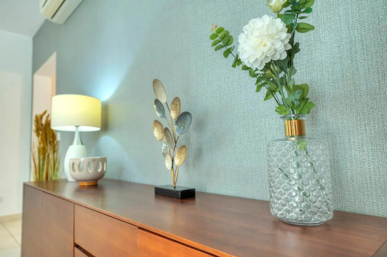 Spacious & Inviting 3 Bedroom Flat, Balcony Wpac1-1 Saint Julian's 0*,  Malta