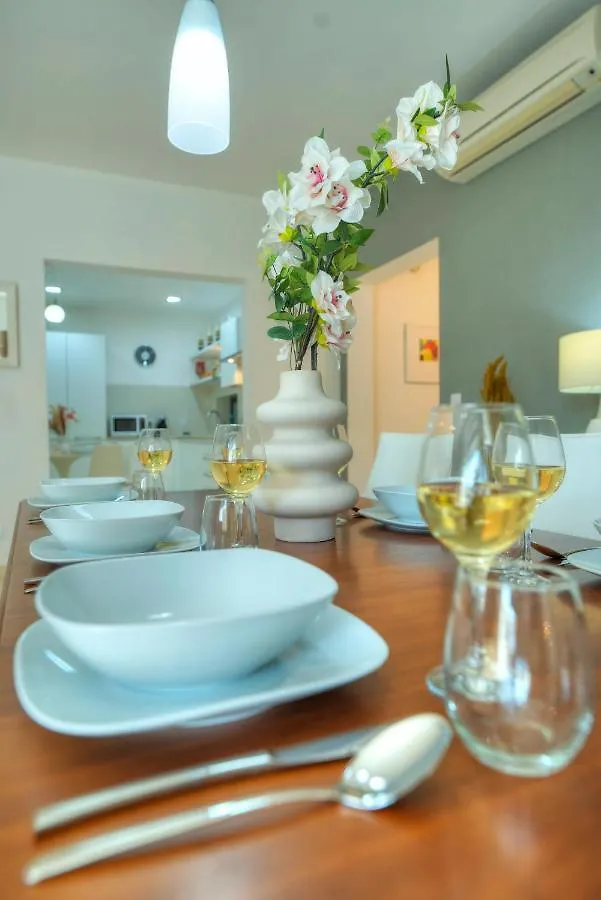 Spacious & Inviting 3 Bedroom Flat, Balcony Wpac1-1 Saint Julian's