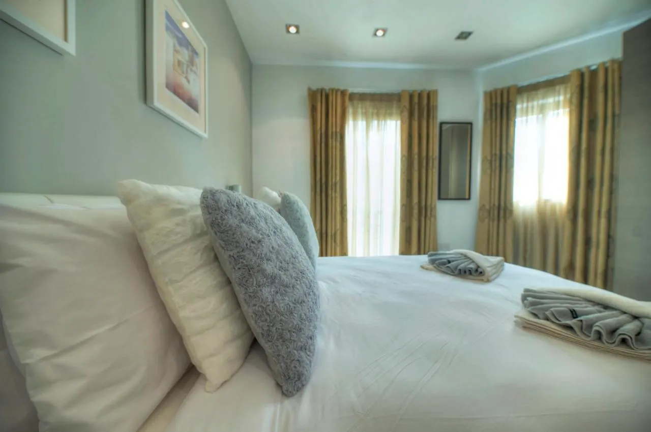 Spacious & Inviting 3 Bedroom Flat, Balcony Wpac1-1 Saint Julian's Apartment