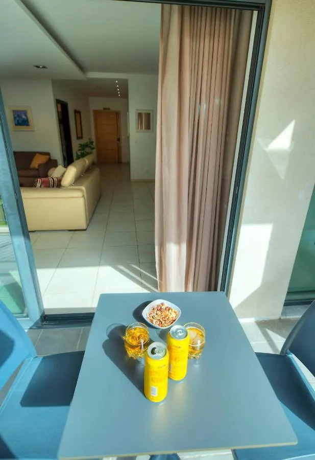 Apartment Spacious & Inviting 3 Bedroom Flat, Balcony Wpac1-1 Saint Julian's